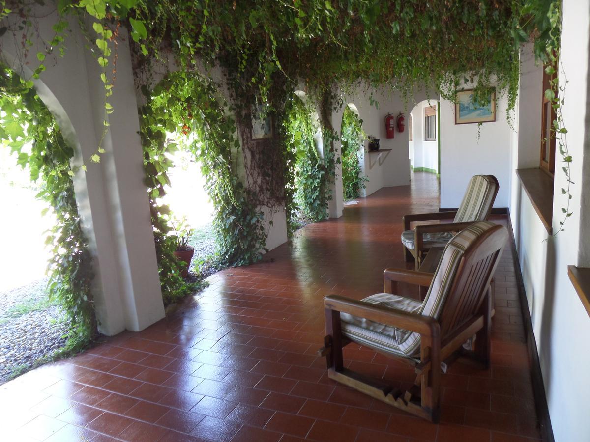 Hotel Carmen De Areco Bagian luar foto