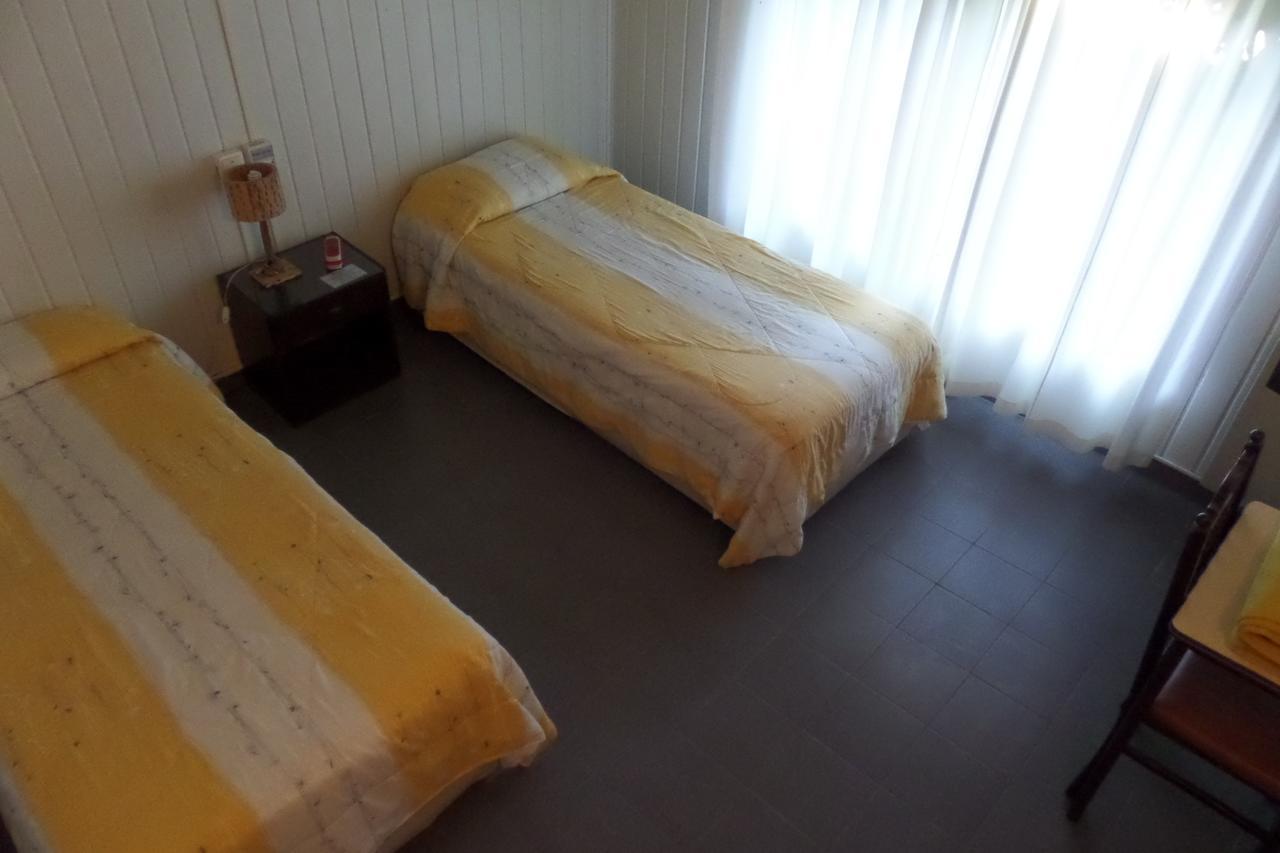 Hotel Carmen De Areco Bagian luar foto